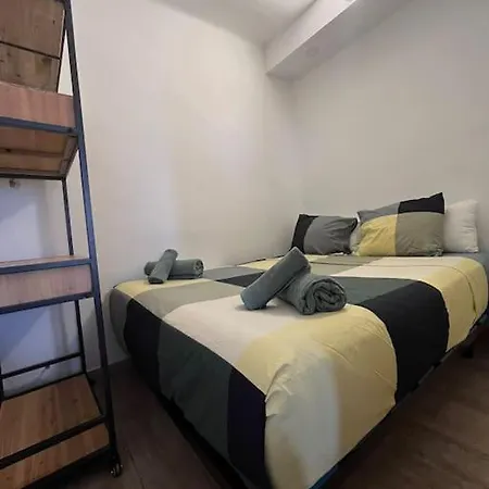 Apartman Zona Camp Nou 15 Minutos Centro En Metro Hospitalet de Llobregat