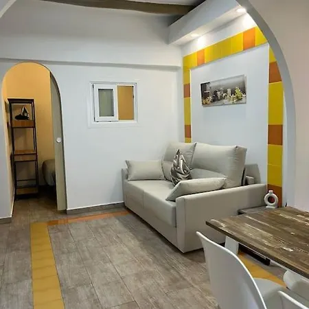 Daire Zona Camp Nou 15 Minutos Centro En Metro L'Hospitalet de Llobregat
